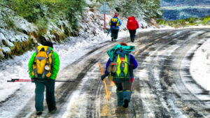 el-camino-de-santiago-en-invierno-1920.jpg