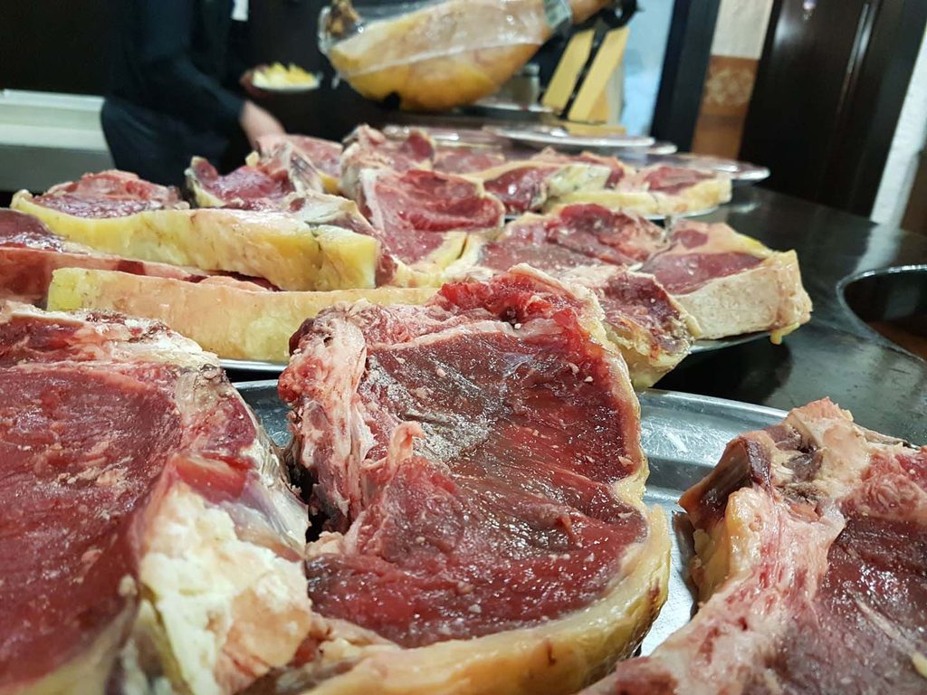 Restaurante O Cincuentas y Seis en Lugo Chuletones