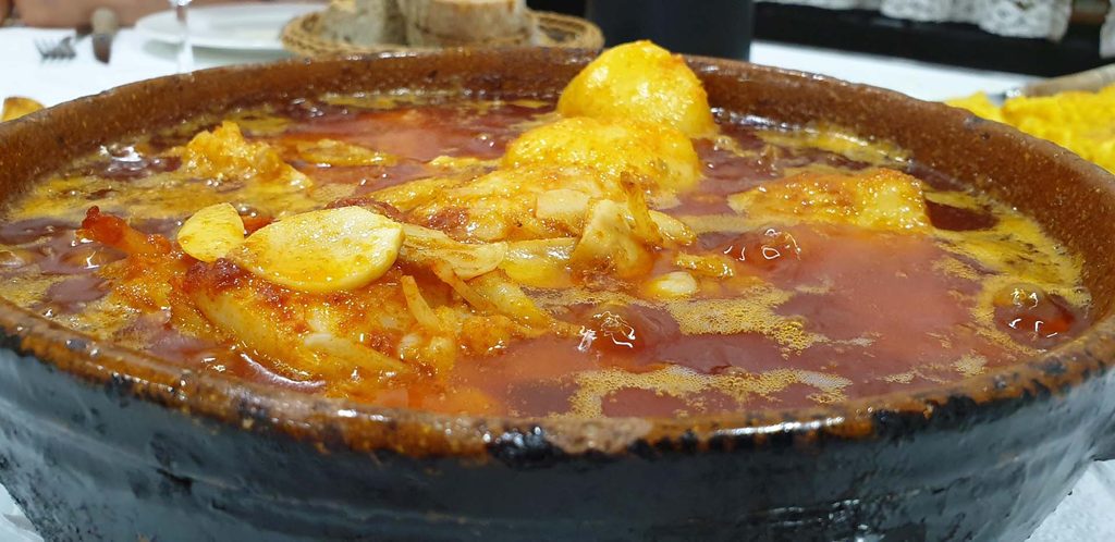 Restaurante O Cincuentas y Seis en Lugo bacalao al ajo arriero