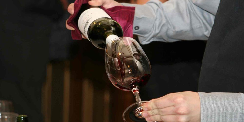 Cómo crear una completa y atractiva carta de vinos